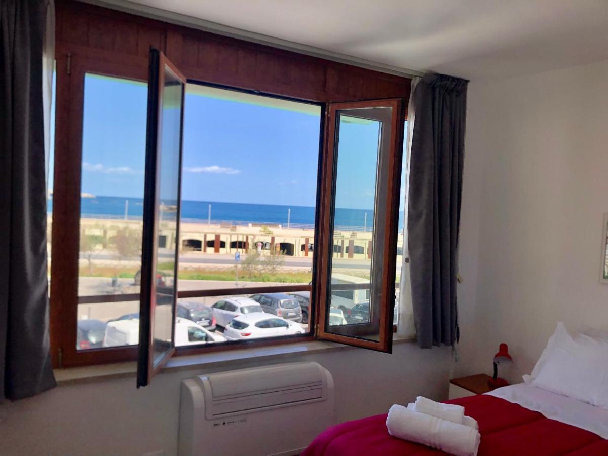 Delos E Artemide Apartment Syracuse Bagian luar foto