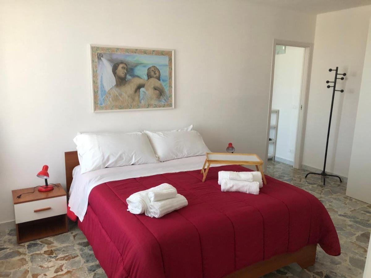 Delos E Artemide Apartment Syracuse Bagian luar foto